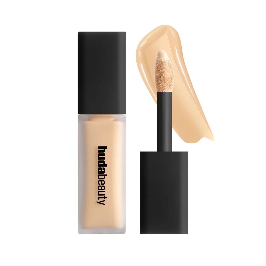 Huda Beauty FauxFilter Concealer - Shade 4